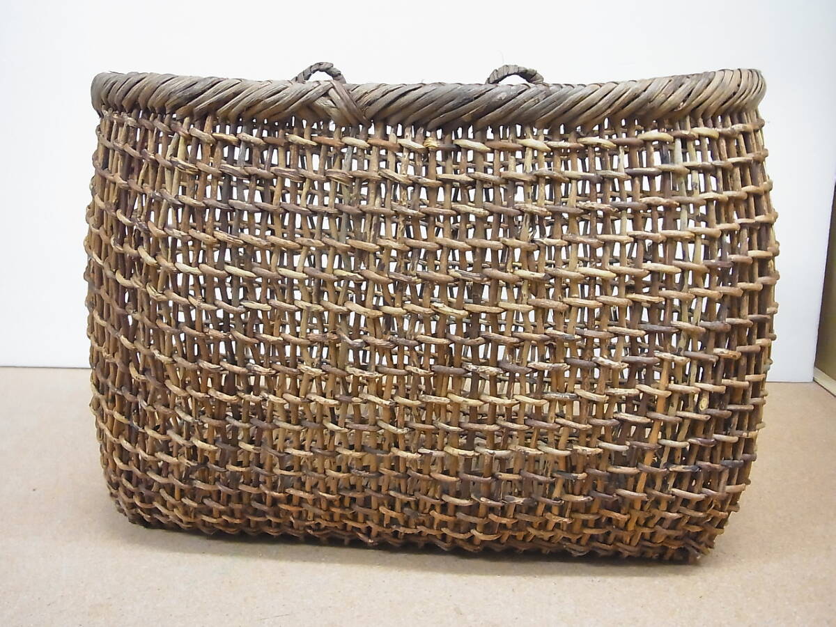 あけび　アケビ かご☆籠　花籠　蔓細工　山菜取り　農家手製　カゴ　状態良好_画像1