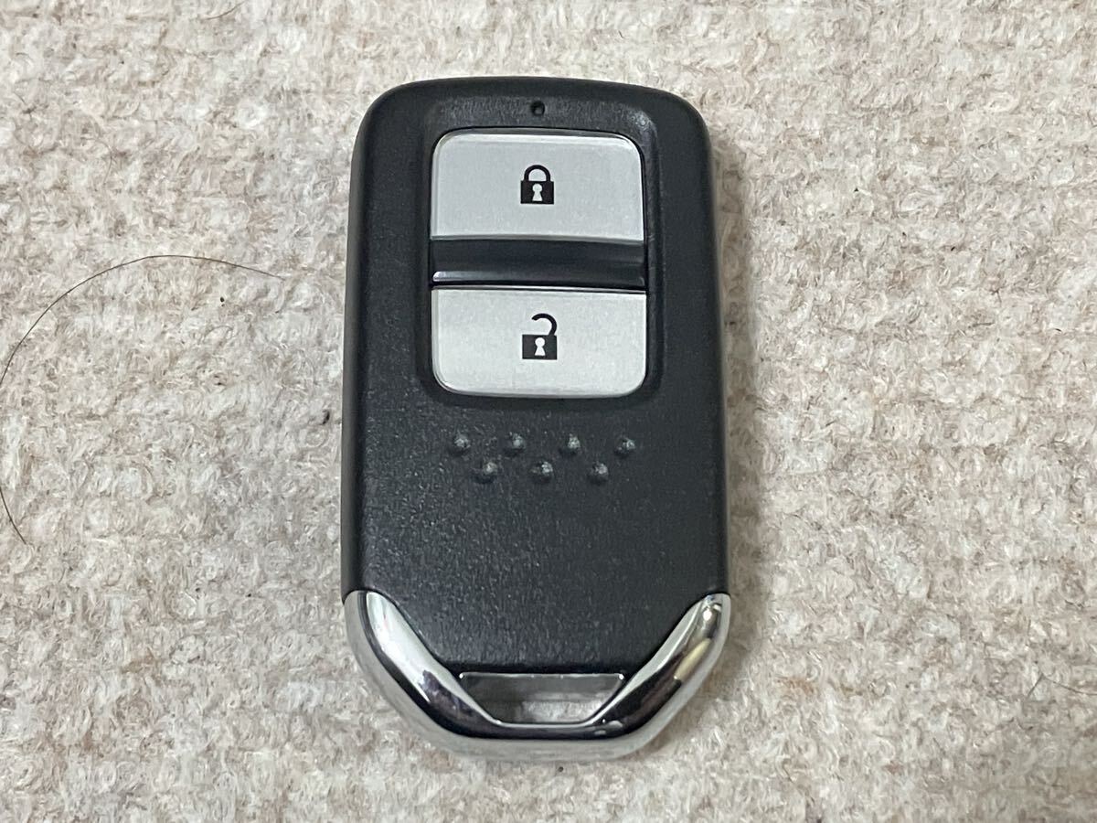 ■ ホンダ純正 スマートキー フィット ヴェゼル 204-350003 ハイブリッド 72147-T5C-J01 2ボタン■キー87_画像2