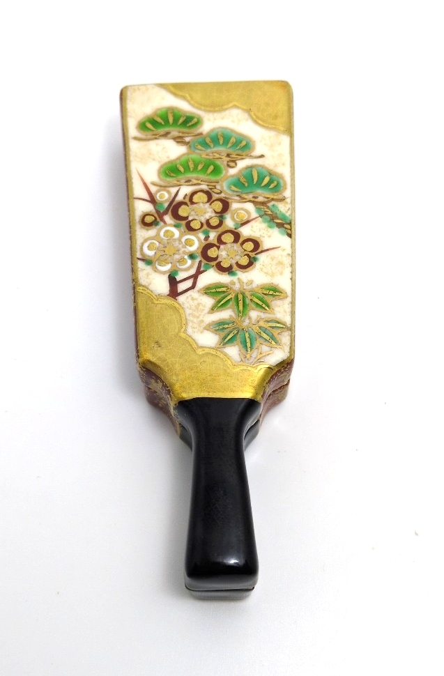 【茶道具】香合 橋本城岳 羽子板 色絵 共箱入 工芸品_画像2
