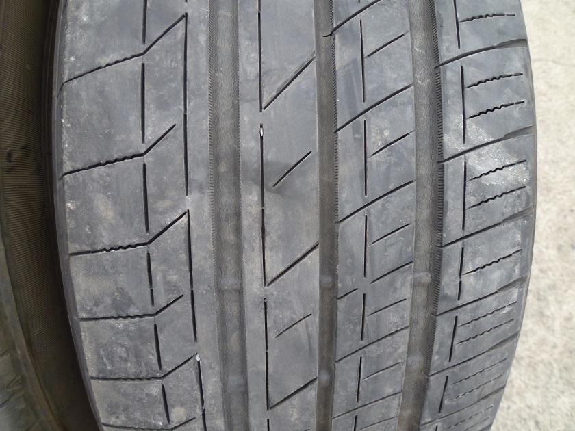 トランパス/LUⅡ/235/50R18/2022年2本セット_画像2