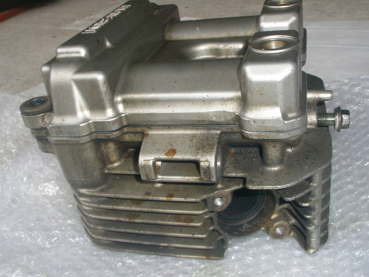 スズキ　DR250R ジェベル250　シリンダーヘッド　詳細不明につきオーバーホールベースまたは部品取りとなります。_画像4