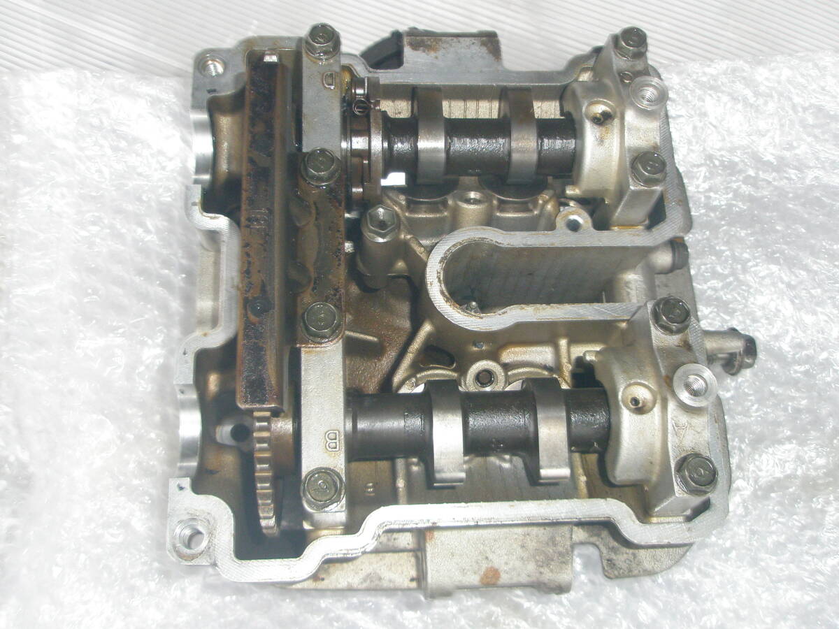 スズキ　DR250R ジェベル250　シリンダーヘッド　詳細不明につきオーバーホールベースまたは部品取りとなります。_画像6