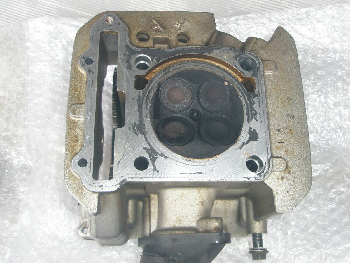スズキ　DR250R ジェベル250　シリンダーヘッド　詳細不明につきオーバーホールベースまたは部品取りとなります。_画像7