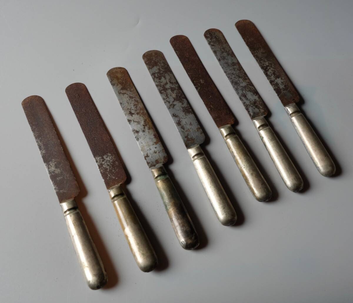 ☆錆びたナイフ7本_画像2