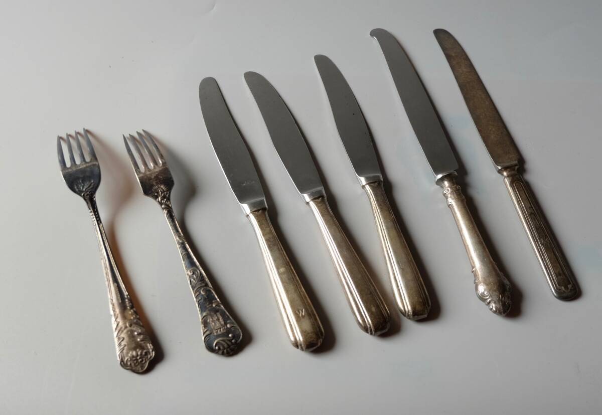 ☆銀メッキのフォーク２本；ナイフ５本_画像2
