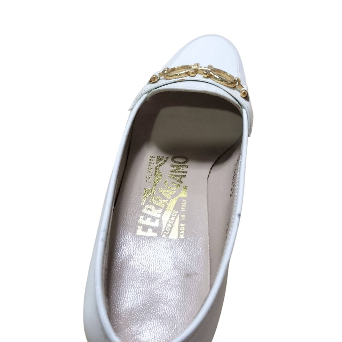 Salvatore Ferragamo サルヴァトーレフェラガモ ローファー パンプス ガンチーニ 白 ホワイト 21㎝_画像10