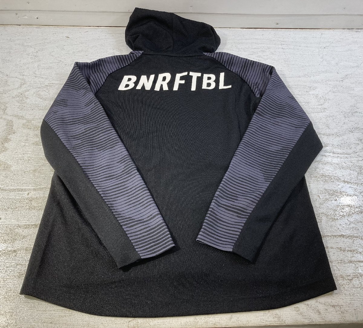 【紫波58-4-1021】【現状販売/60】bonera ジャージ上 Mサイズ  ブラック ポリエステル100%_画像7