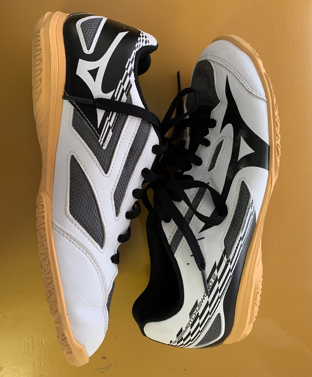 【紫波58-2-1020】【中古/80】mizuno 卓球シューズ クロスマッチソード2 26.0㎝_画像5
