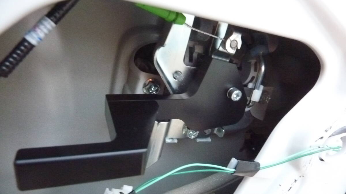 ジムニー JB64 JB74 リアゲート バックドアオープナー 車中泊♪♪_画像5