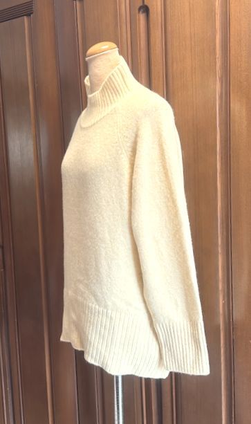 値下★any SiS エニィスィス・オンワード★【大人百花掲載 ヨンアさん着用】ハイネックバックポイント ニット・ゆったりM★未使用_画像2