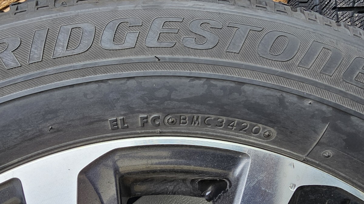 30系 アルファード ヴェルファイア　純正　スタッドレス　ブリヂストン　ブリザック　VRX 225/60R17 4本セット　室内保管品_画像4
