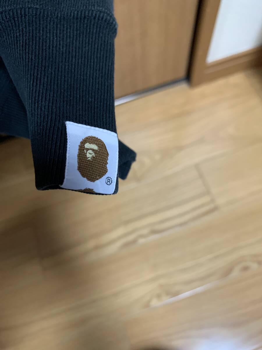 A BATHING APE エイプ　パーカー　ブラック　Ｍサイズ_画像7
