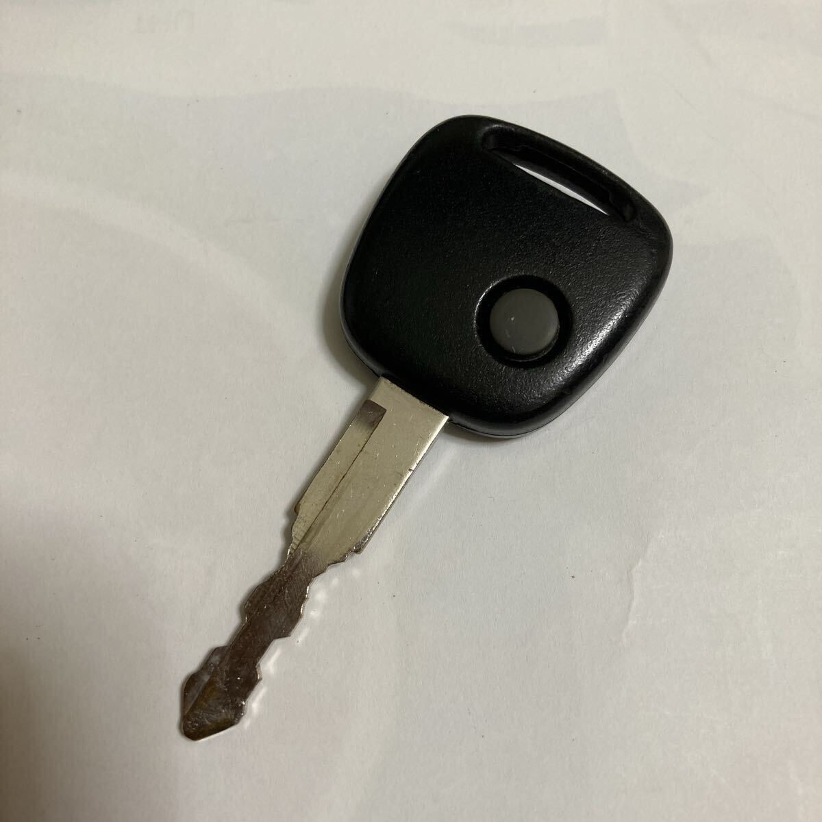 モコ ワゴンR等 日産 純正 キーレス リモコン 鍵　　1ボタン 青基盤 2510111_画像2