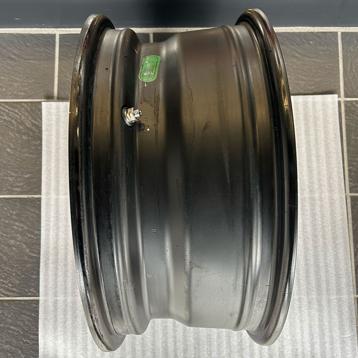 訳あり AME アルミホイール PPX GX14 16インチ 6.5J 44 6-139.7 4本セット | キャラバン AME アウトレット 〔AME-172〕_画像10