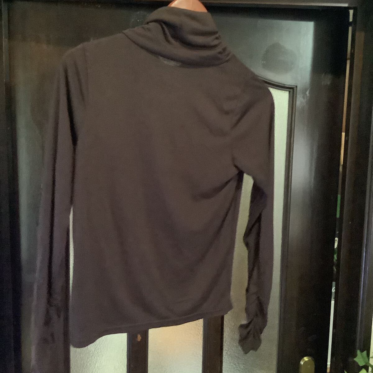 茶色系　タートルネック　☆中古品☆ タグなし_画像2