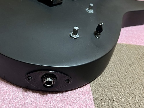 Jackson JS Dinky Arch Top JS22 DKA Satin Black ボディ_画像6