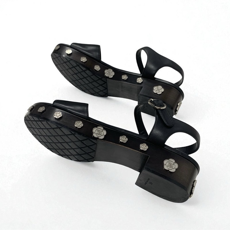 シャネル CHANEL サンダル 靴 シューズ レザー ブラック 黒 シルバー ココマーク カメリア ストラップ_画像6