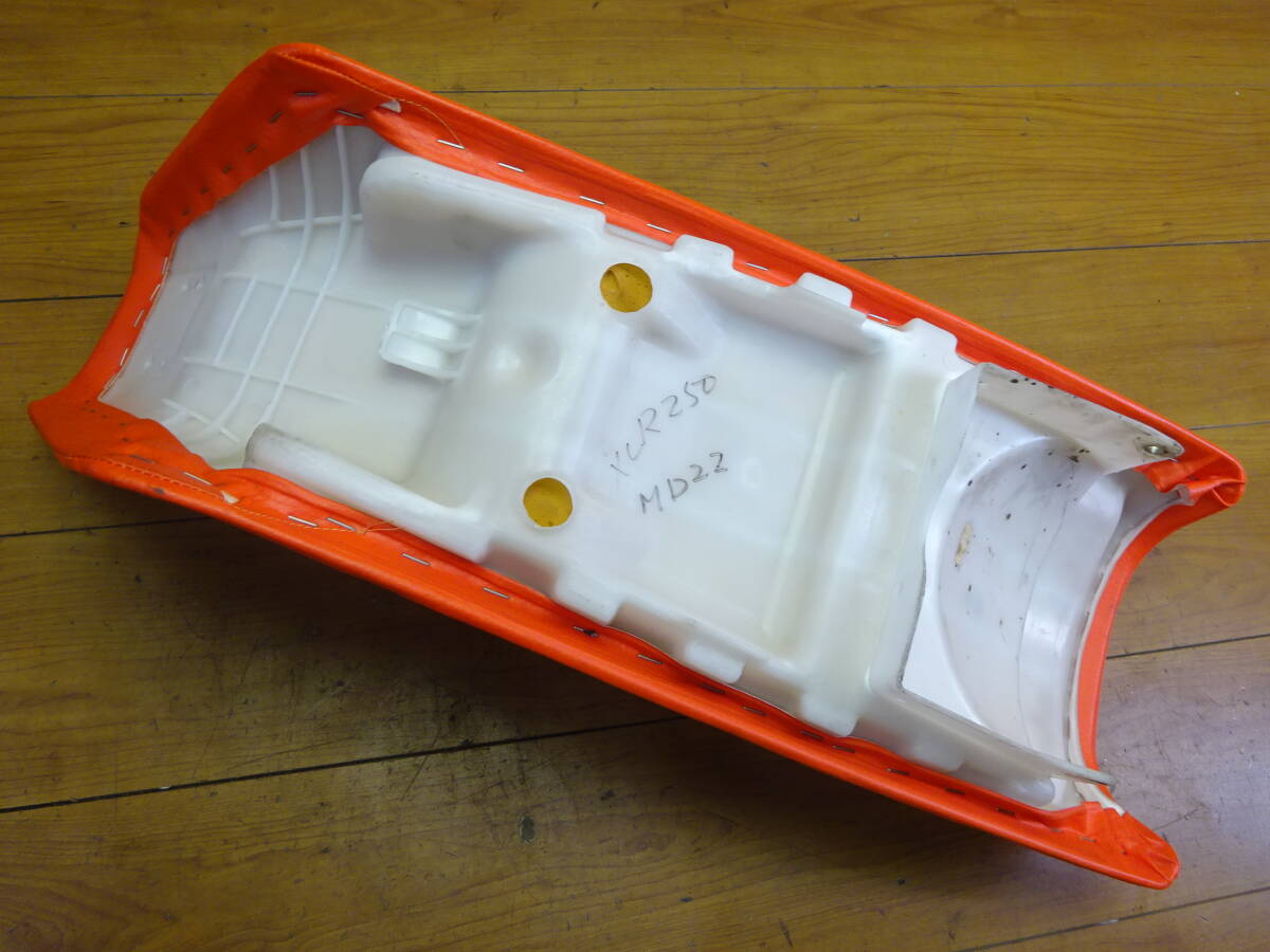 超美品 HONDA ホンダ 純正 MD22 XLR250R BAJA バハ シート _画像4