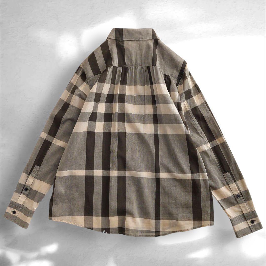 【美品】バーバリーロンドン メガチェック ギャザーシャツ 長袖 大きめ 大人気 BURBERRY LONDON 長袖 希少 ノバチェック_画像5