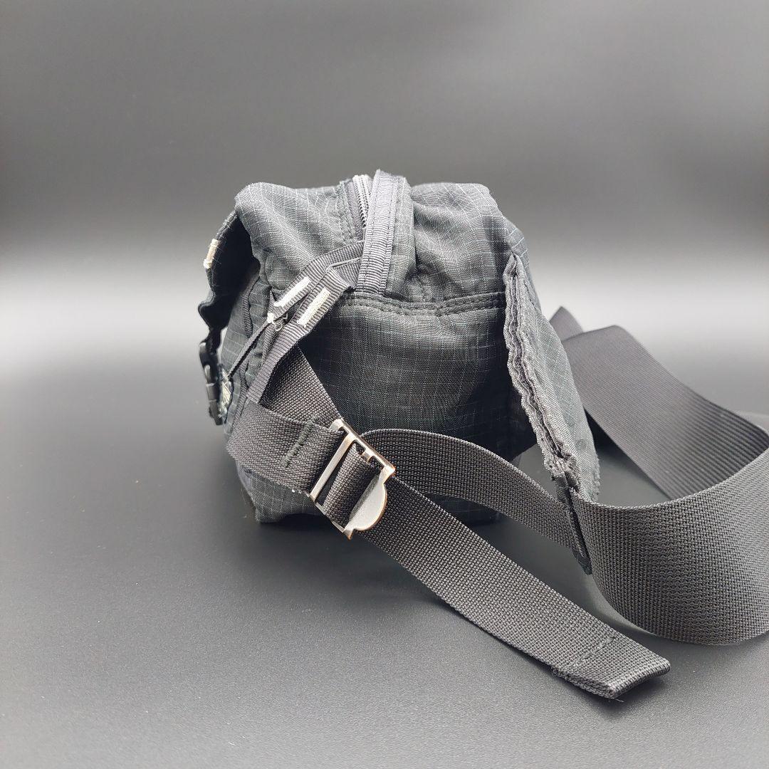 【人気】PORTER ポーター  ボディバッグ  黒 ナイロン ベルト調整 ブラック系 定番 人気モデル  大容量_画像6