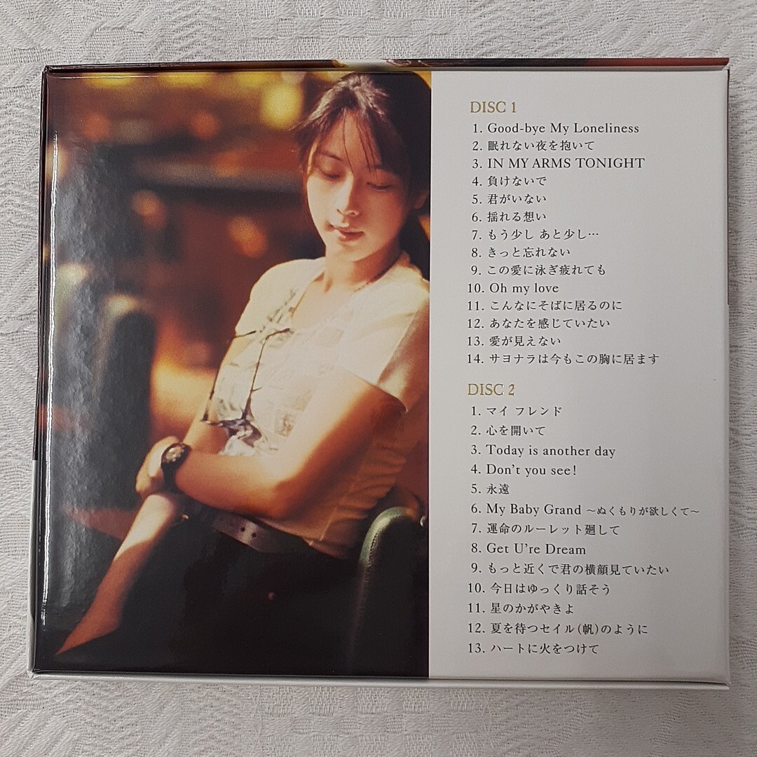 s285 Golden BEST 15th Anniversary ZARD アルバム2CD+DVD 三枚組 冊子二冊付き 紙箱入り_画像3