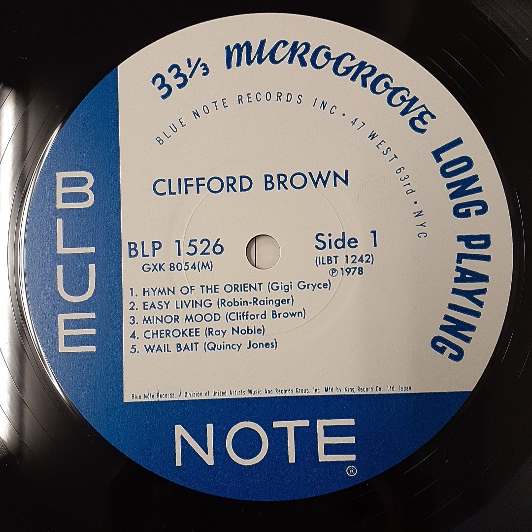 s547 memorial album Clifford Brown LPレコード 日本盤、日本語解説付き_画像5