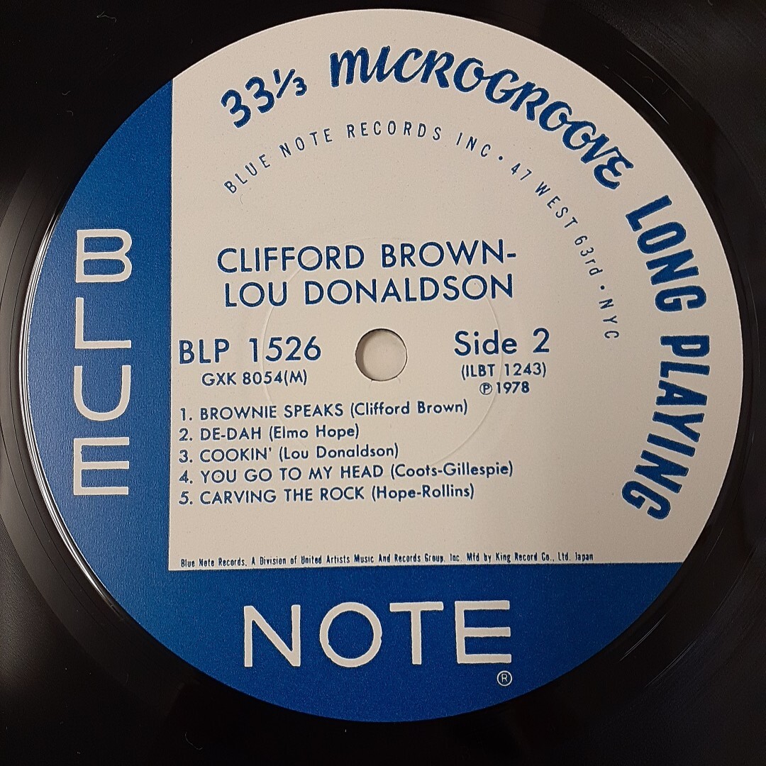 s547 memorial album Clifford Brown LPレコード 日本盤、日本語解説付き_画像7