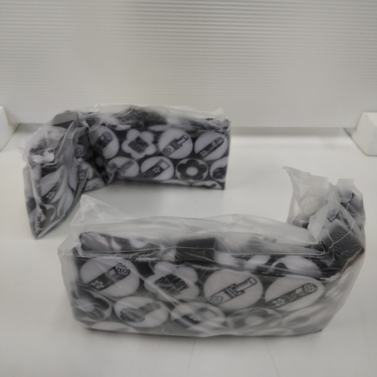 s576 MARY QUANT マリークワント ランチボックスセット 2個 包装未開封_画像4