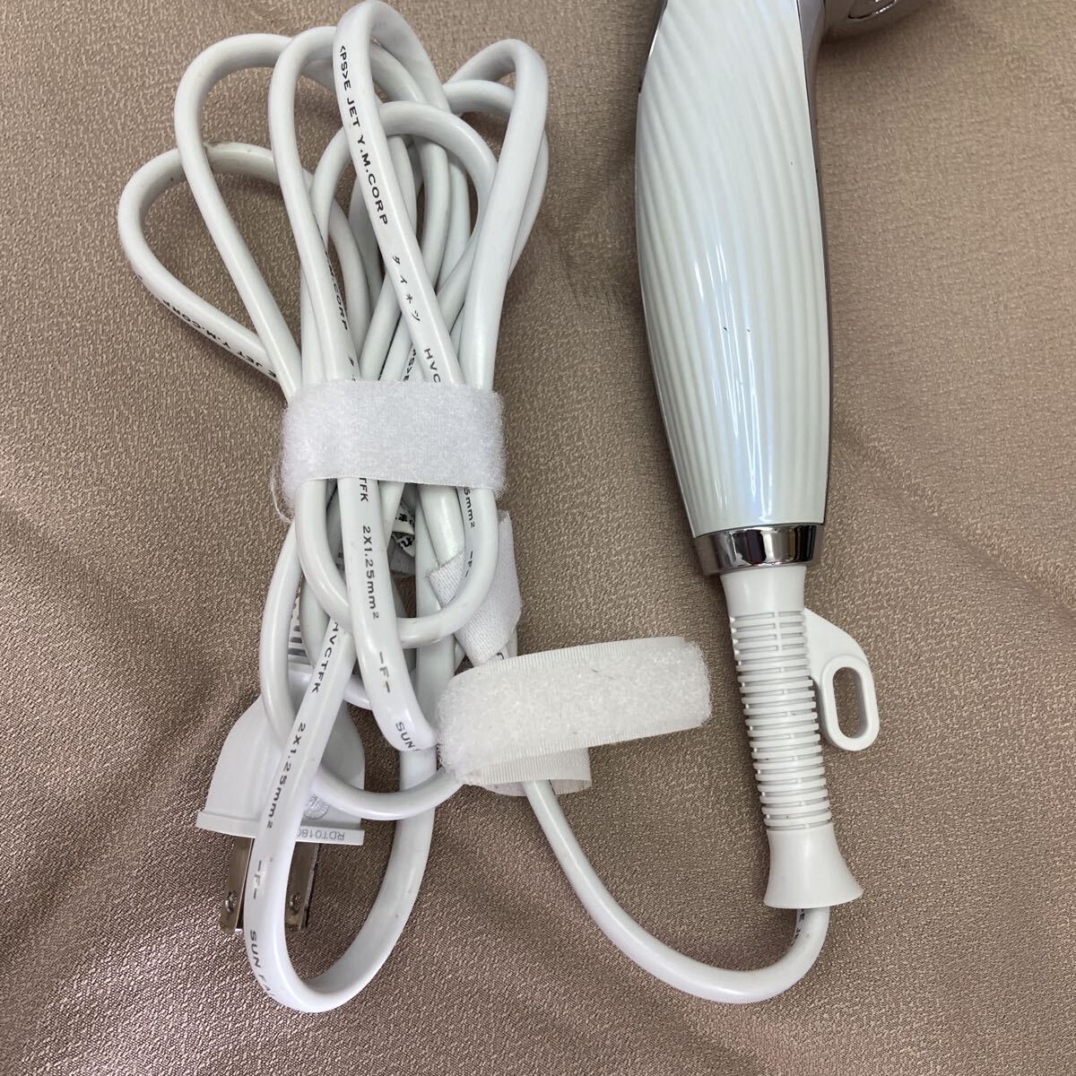 s833 ReFa rリファビューティックドライヤープロ 白 2021年製 RE-AB02A ホワイト ドライヤー_画像3