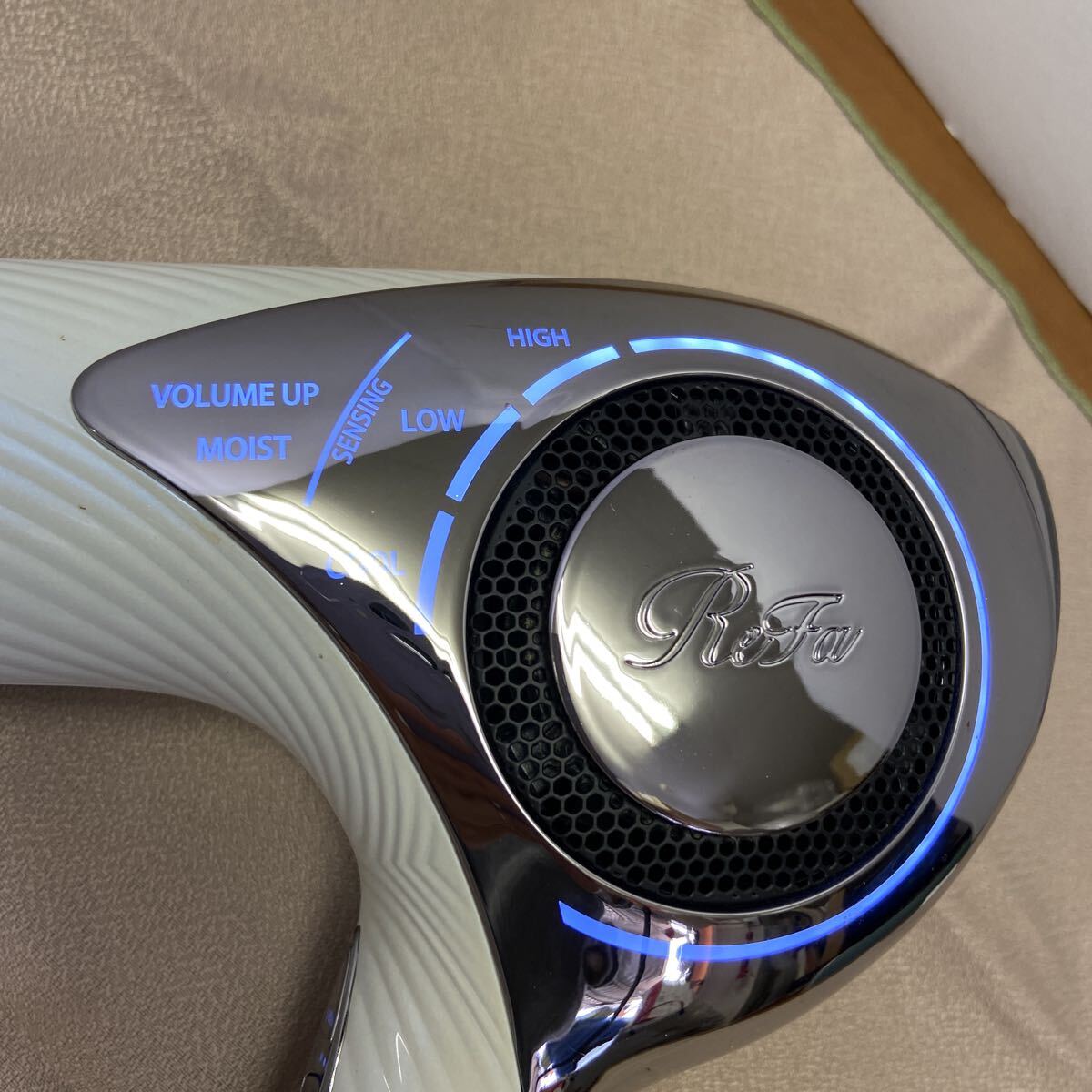 s833 ReFa rリファビューティックドライヤープロ 白 2021年製 RE-AB02A ホワイト ドライヤー_画像7