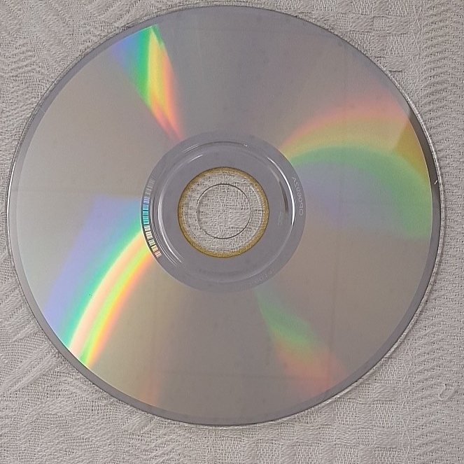 s285 Golden BEST 15th Anniversary ZARD アルバム2CD+DVD 三枚組 冊子二冊付き 紙箱入り_画像8