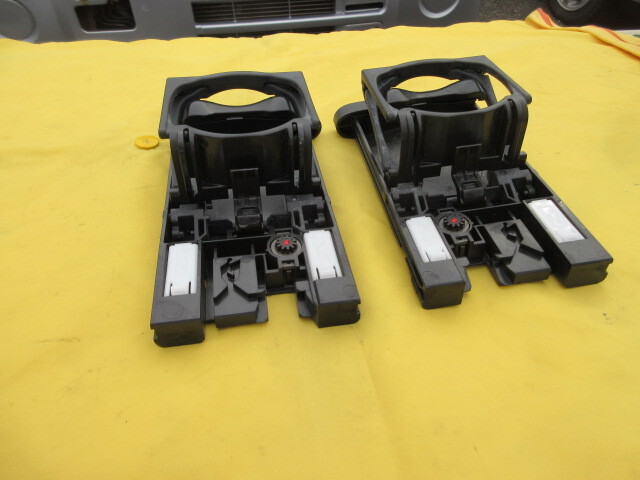 タント　L375S L385S ドリンクホルダー左右レターパックプラス_画像3