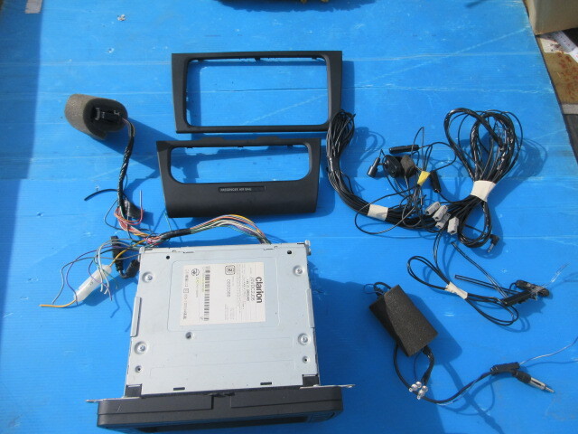 VWゴルフ　クラリオン　J0VDC2J06 ゆうパック着払い_画像1