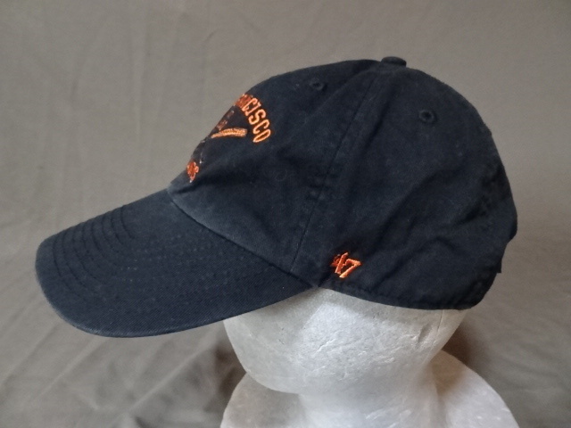 激レア USA購入【47BRAND】 MLBメジャーリーグ サンフランシスコ ジャイアンツ【San Francisco Giants】 ロゴ刺繍入り キャップ 中古品_画像3
