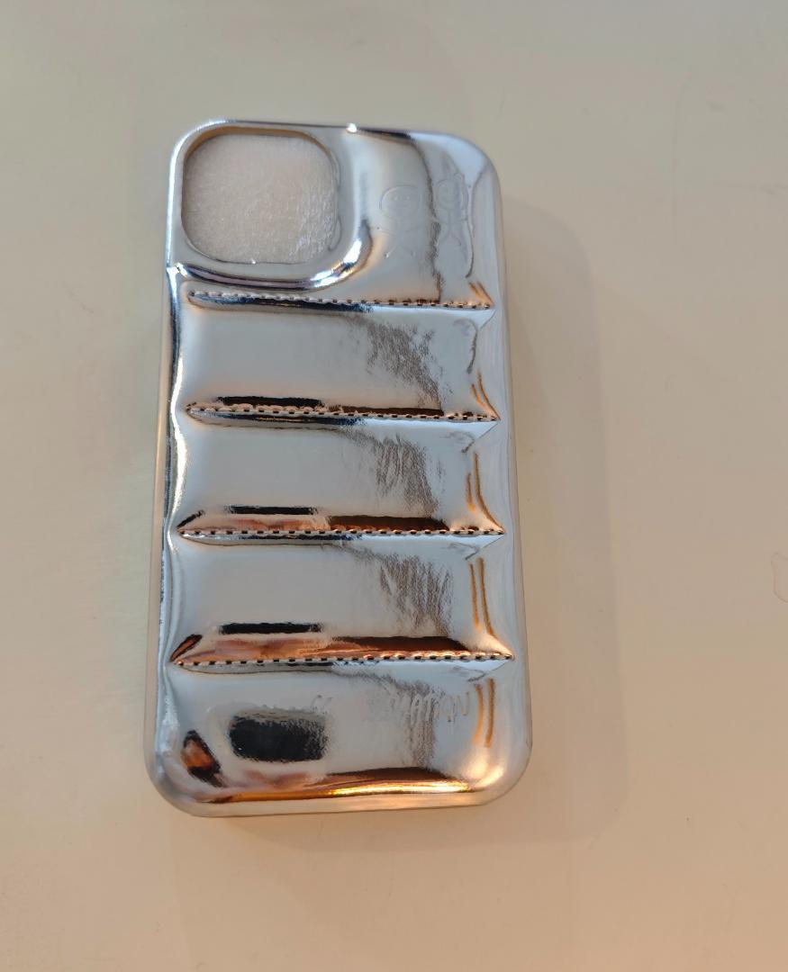 【シルバー】iPhone 15 ケース Y2K メタリック調_画像4