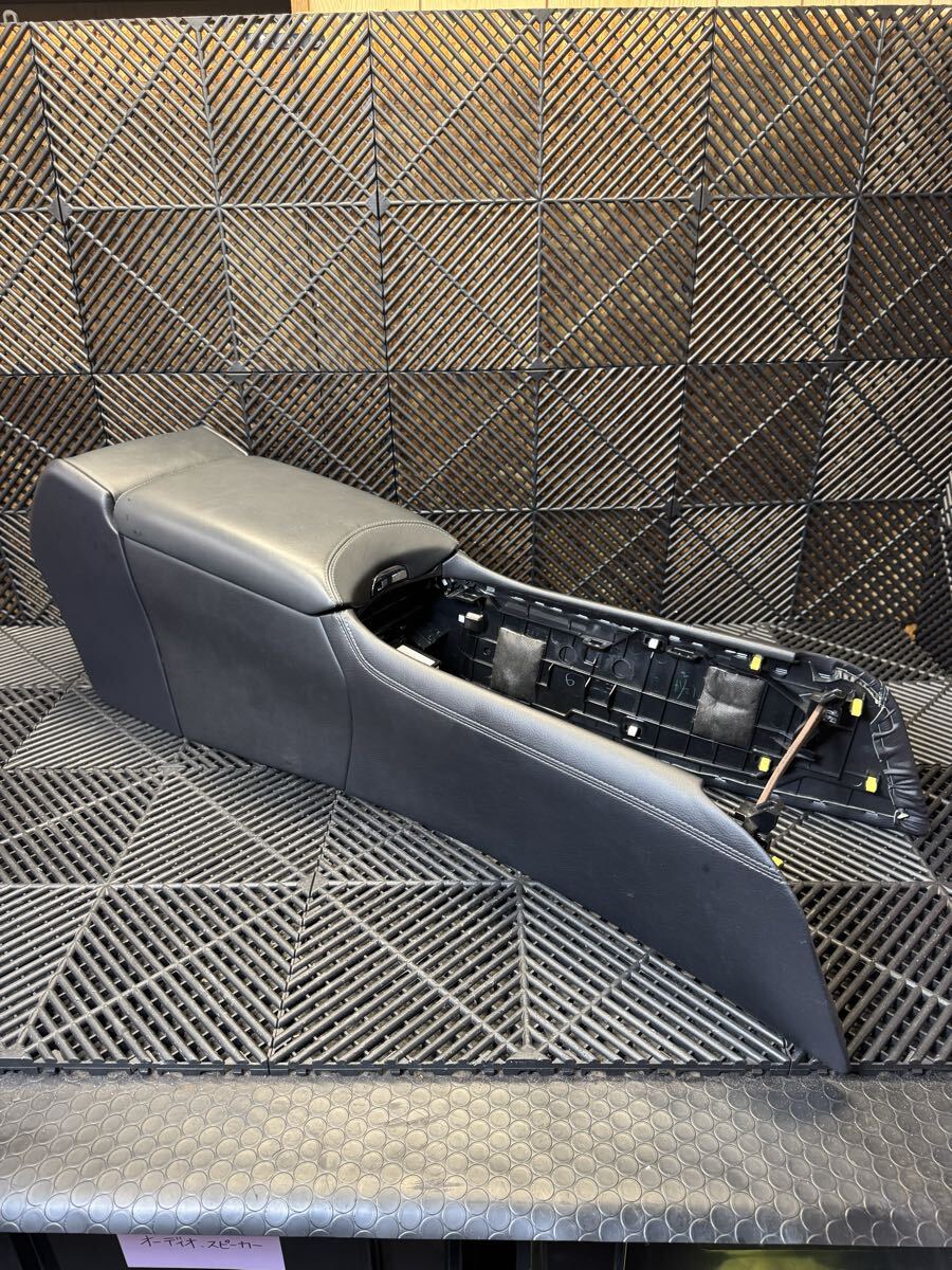 レクサス 純正 UVF45 LS600h 後期センターコンソール エアコン ドリンクホルダー ブルーレイディスク ユニット 付 _画像1