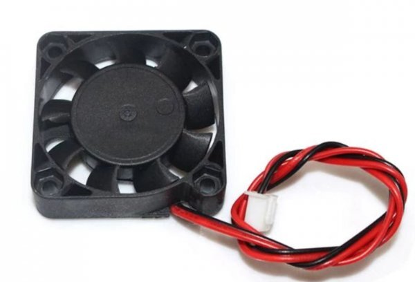 送料無料! 5Vファン 4cm×4cm×1.0cm 新品未使用 ブラシレスモーター 静音タイプ_画像2