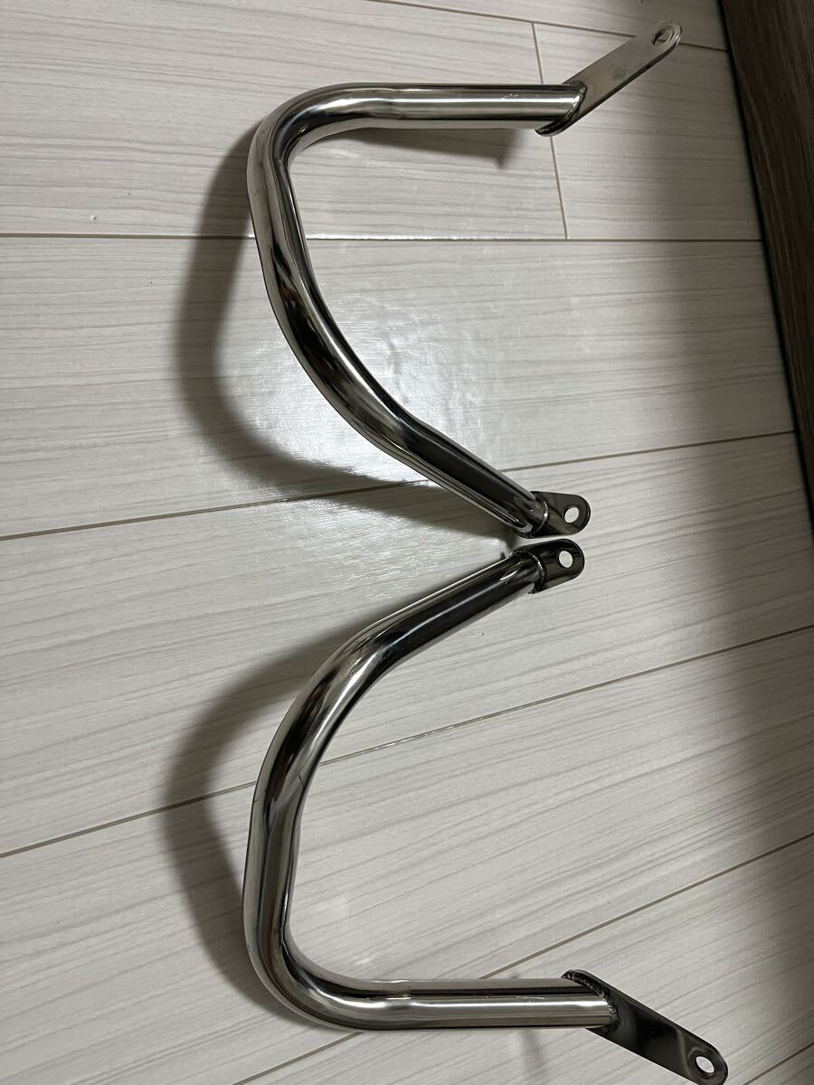 ドラックスター400 エンジンガード _画像2