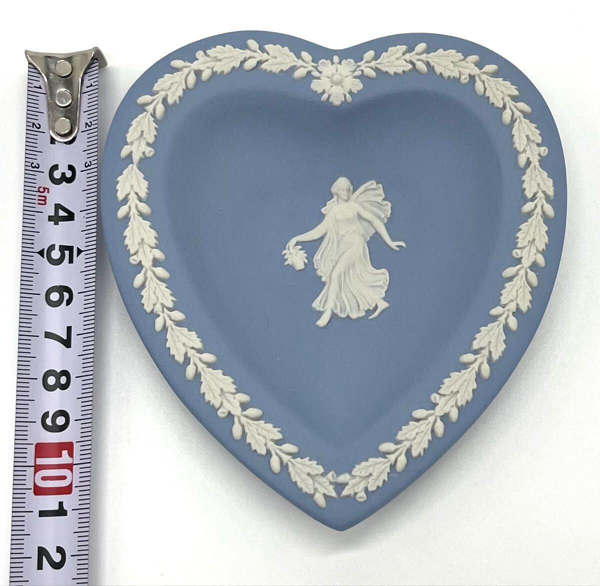 【未使用品】ウエッジウッド ハート型プレート WEDGWOOD