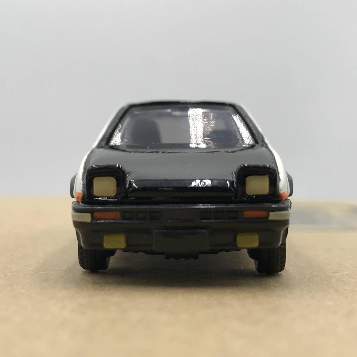 玩H39 ミニカー トミカ 頭文字D AE86 トレノ ドリームトミカ No.145 _画像3
