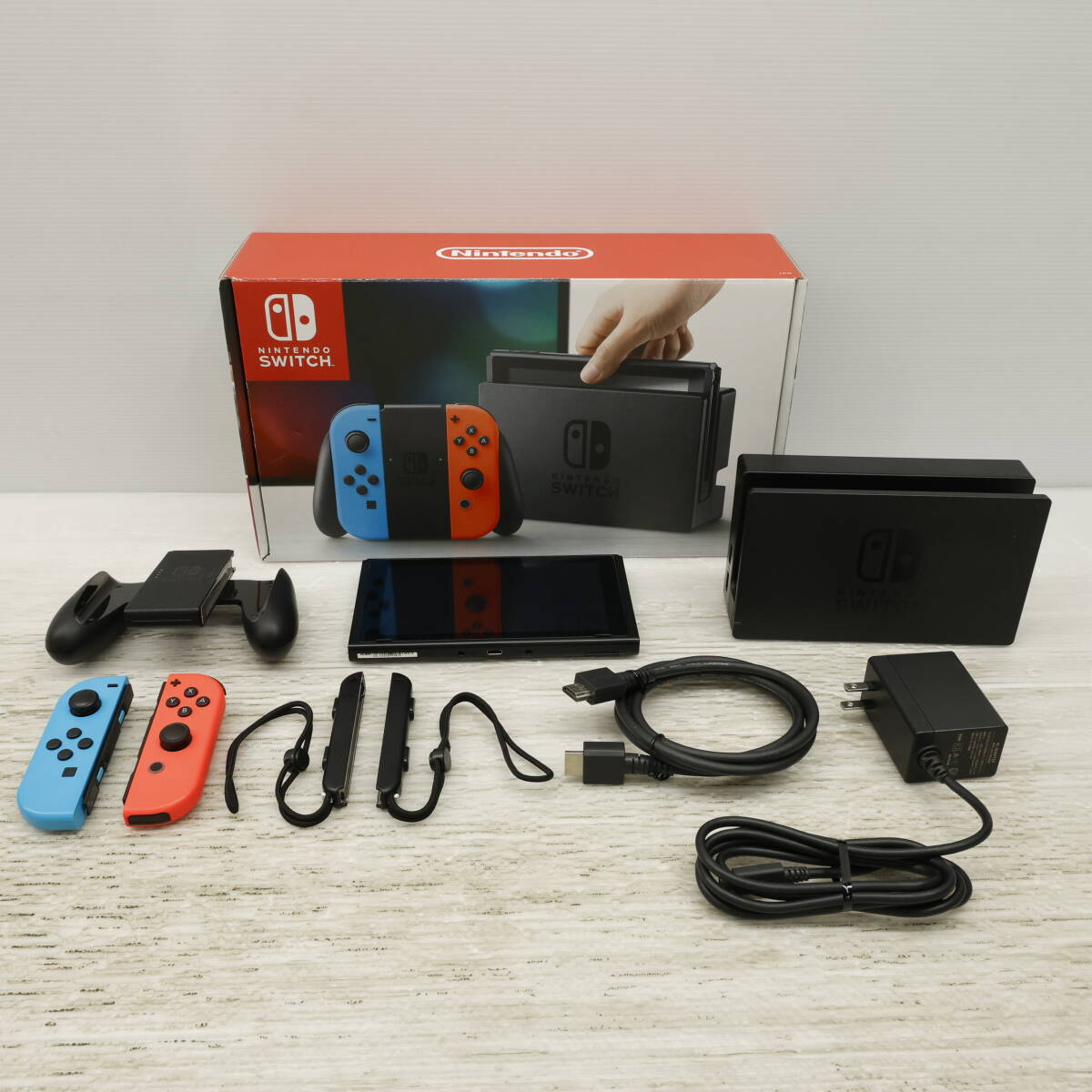 GB25 Nintendo Switch ネオン 本体 /Joy-Con/ドック/Joy-Conグリップ/ACアダプター/Joy-Conストラップ×2/HDMI_画像1