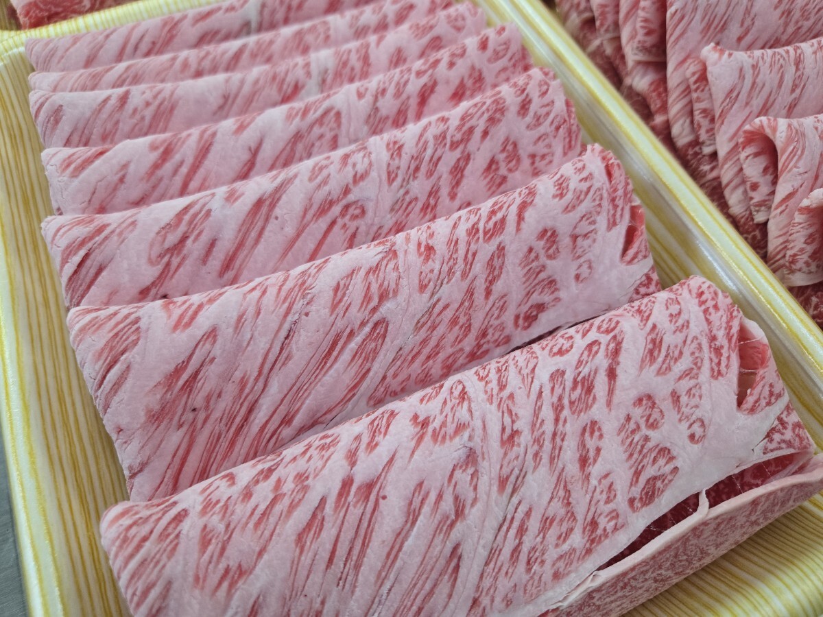 栃木A5とちぎ和牛 特選肩ロース(すき焼き) 3.39kg(1) _画像2