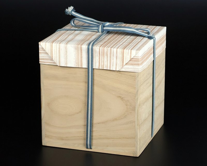 [.. история .] высокого класса произведение . мука дуть. название товар! вместе коробка гарантия 16455