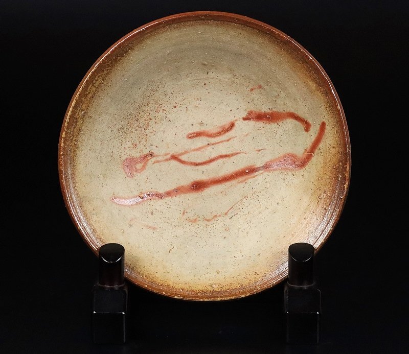 [ золотой -слойный ..] превосходящий . произведение Bizen огонь . круг тарелка . человек национальное достояние первое поколение чёрный рисовое поле .... коробка гарантия 15507