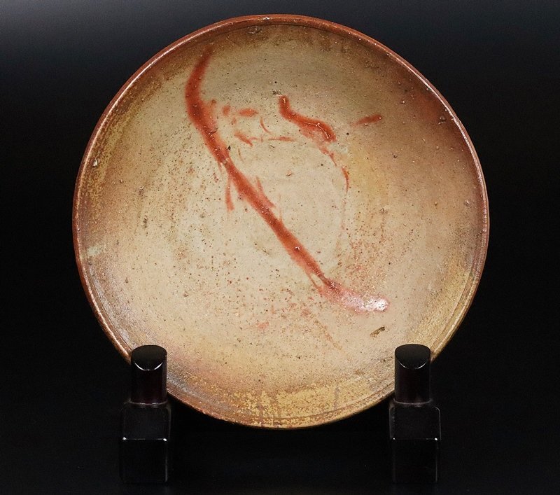 [ золотой -слойный ..] превосходящий . произведение Bizen огонь . круг тарелка . человек национальное достояние первое поколение чёрный рисовое поле .... коробка гарантия 15507