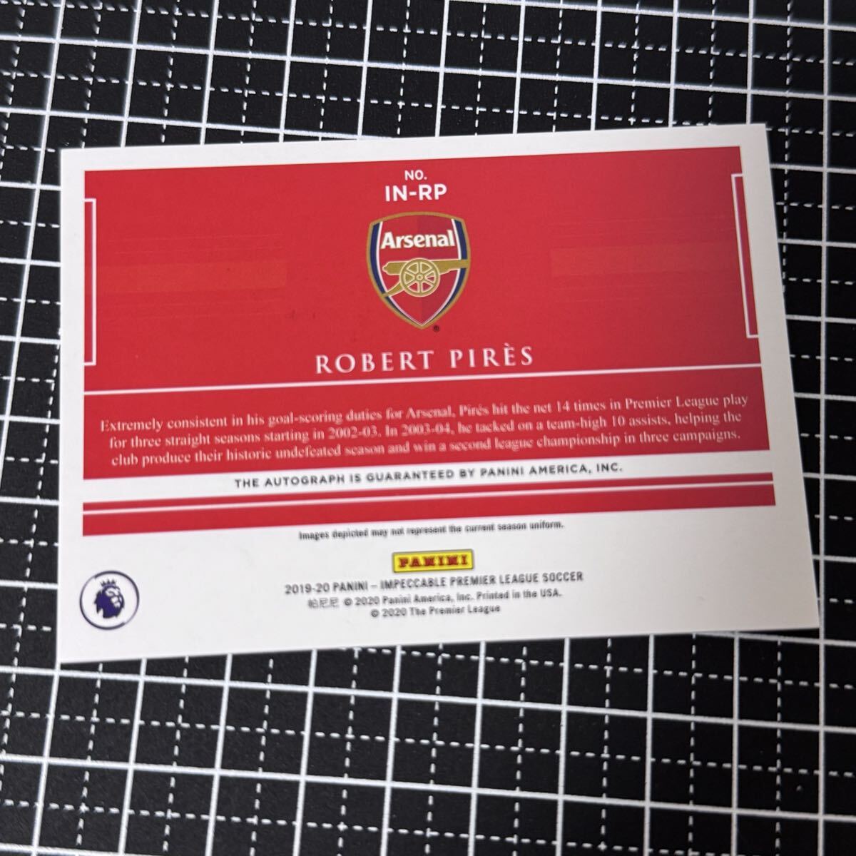 2019-20 Panini Robert Pires /25 直筆サインカード Arsenal Indelible Ink Auto 直筆サインカード_画像2