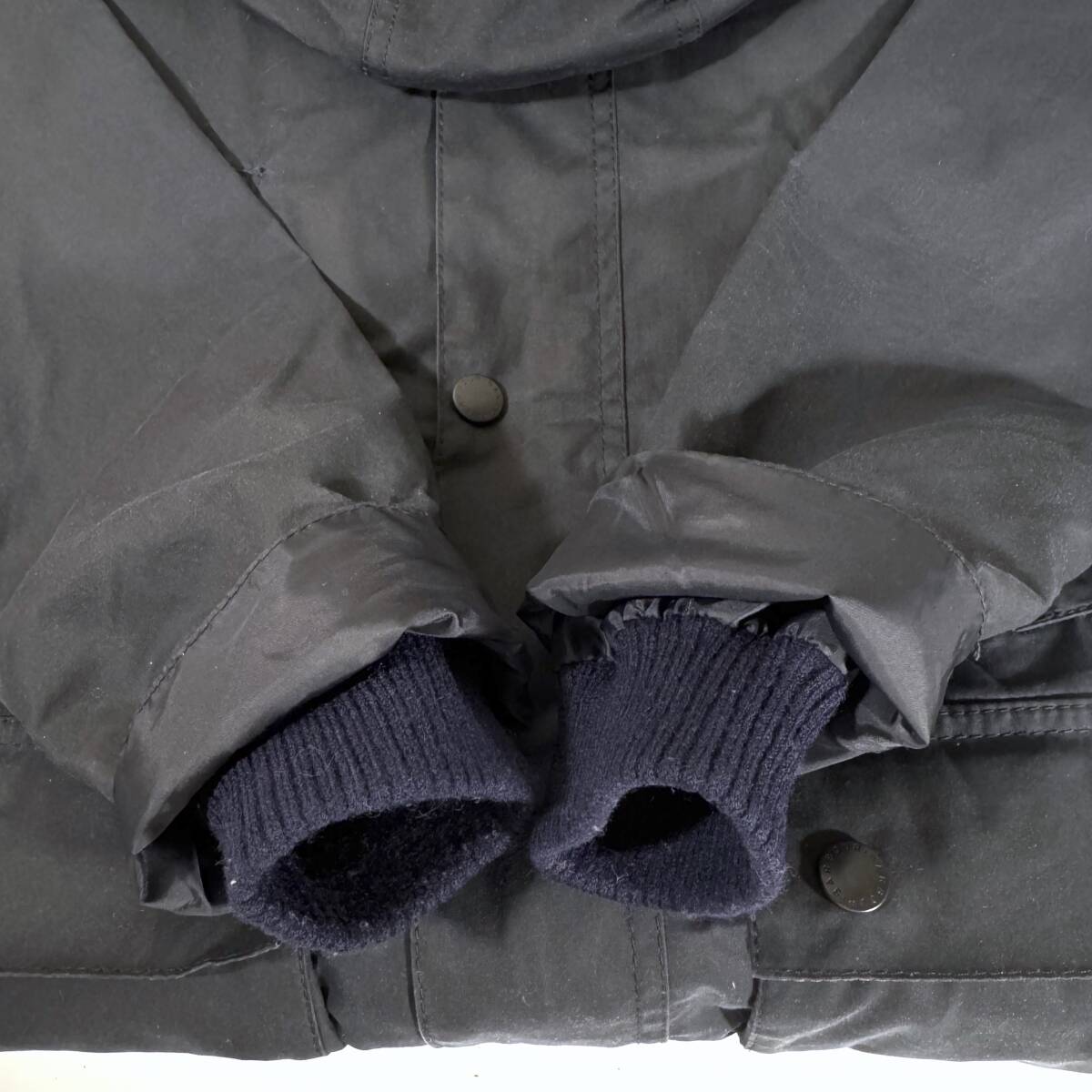 ★美品AW17 BARBOUR HOODED BEDALE SL バブアー フーデッドビデイル スリムフィット オイルドジャケット 34 ネイビー MWX0657 ブルガリア製_画像6