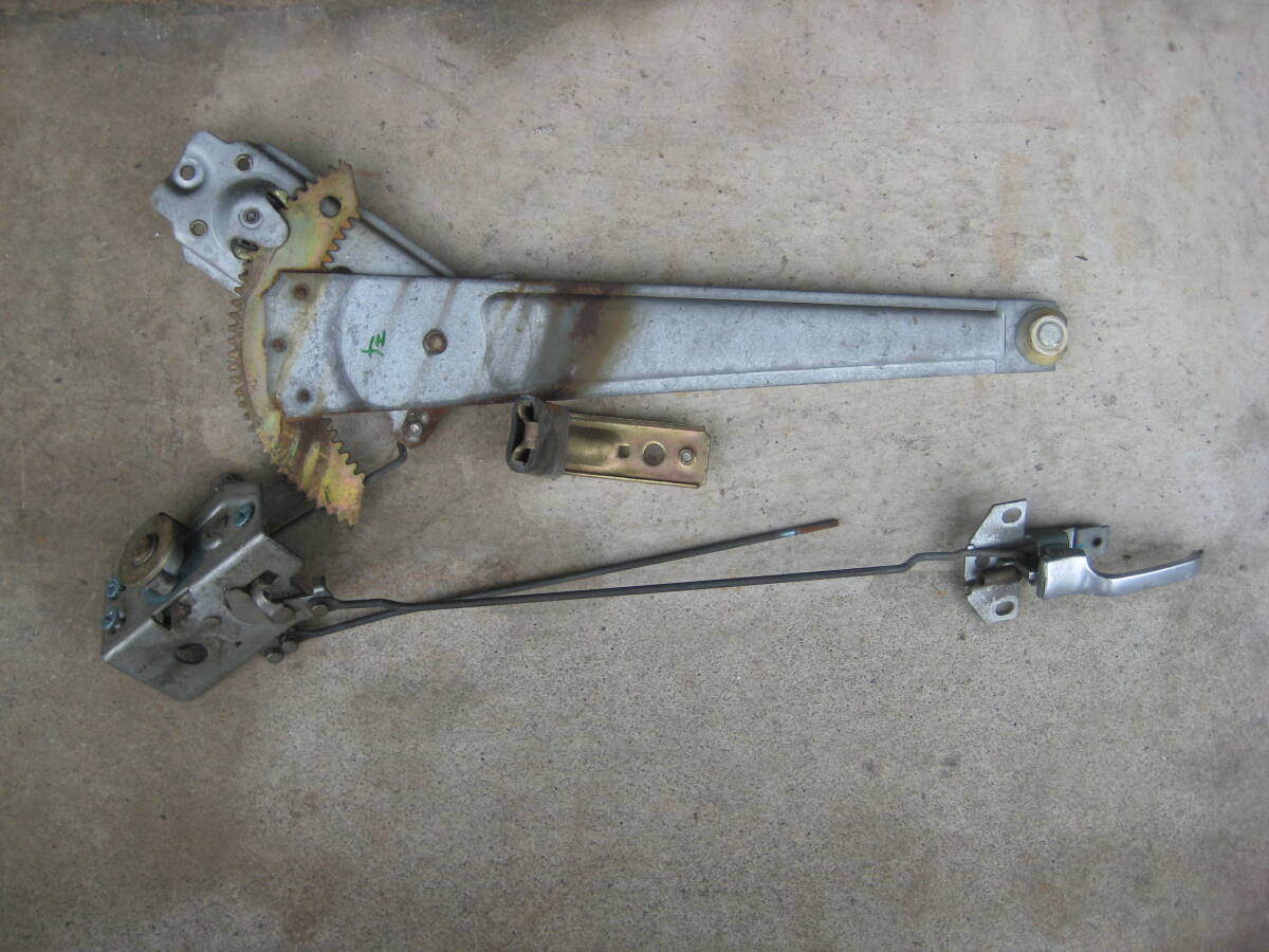 サニトラ 左側 ウインドウ レギュレーター 他 サニートラック_画像1