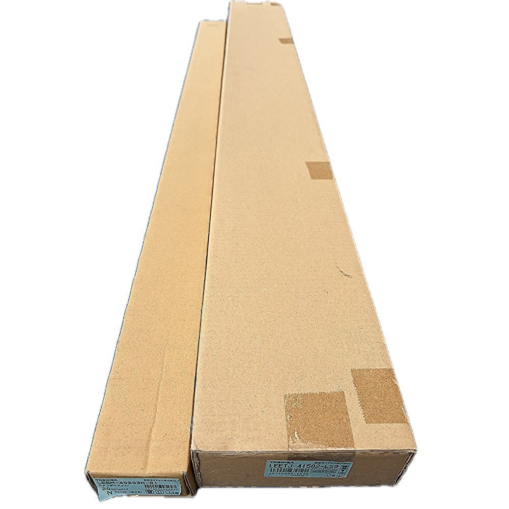 ◇東芝ライテック LEDベースライト 40形 反射笠 非常用照明 階段通路誘導灯 昼白色 1920lm 埋込型 LEKTJ415204N-LS9 ※2023年製_画像1