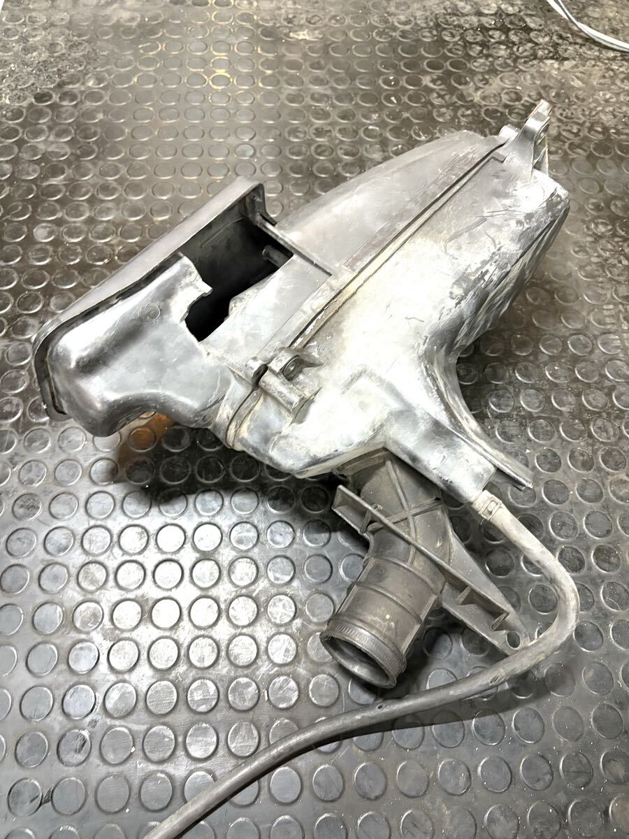 マジェスティ 250 SG03J 純正 エアクリーナー ボックス_画像3